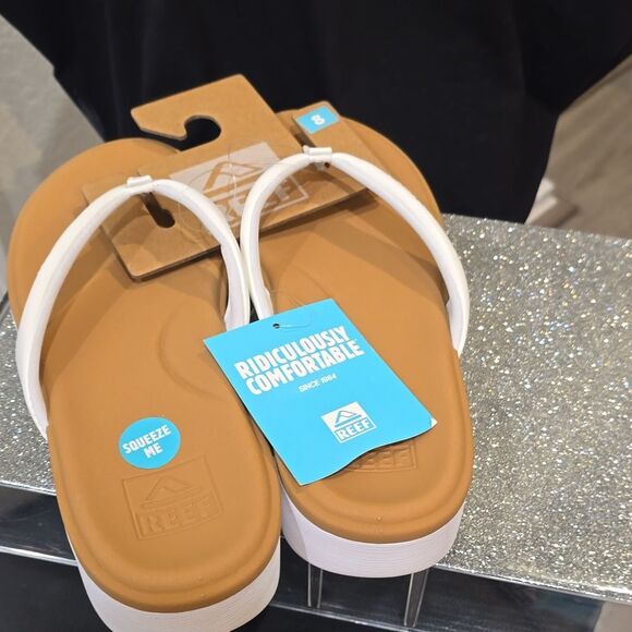 Reef Cushion Cloud Flip-Flop Platform Sandal- White/Tan - Picture 9 of 9